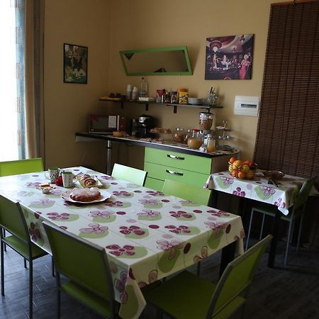 Le 3 B Bed & Breakfast Catania Exterior photo