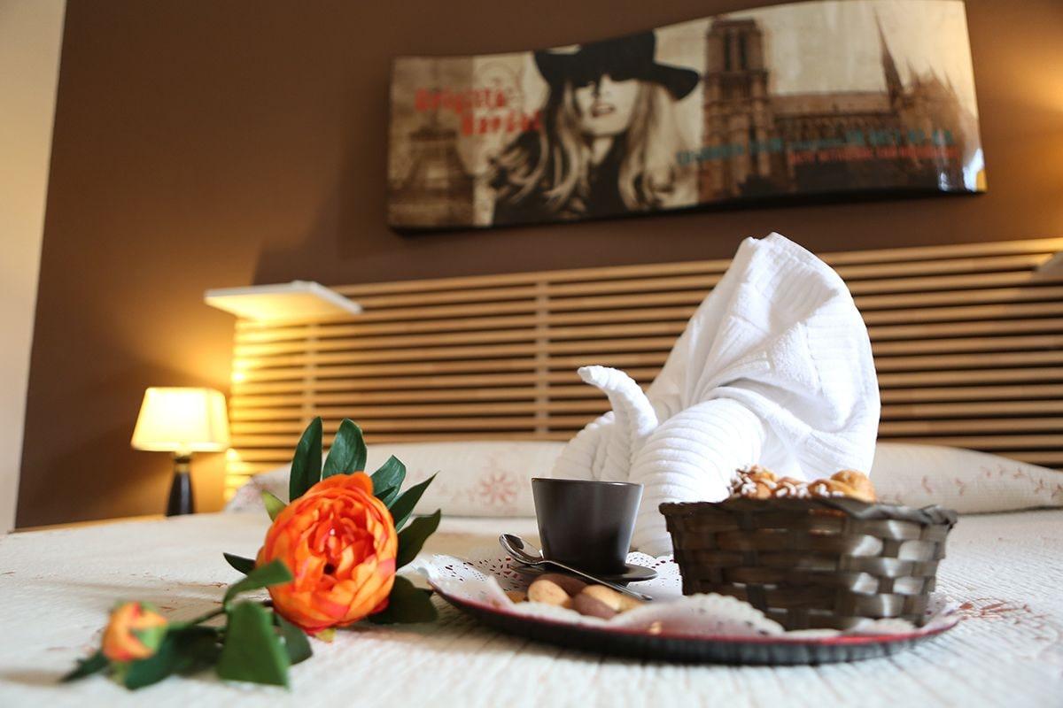 Le 3 B Bed & Breakfast Catania Exterior photo